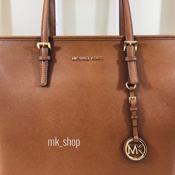 MK Jet Set Travel Zip Tote - Picture 2 of 8